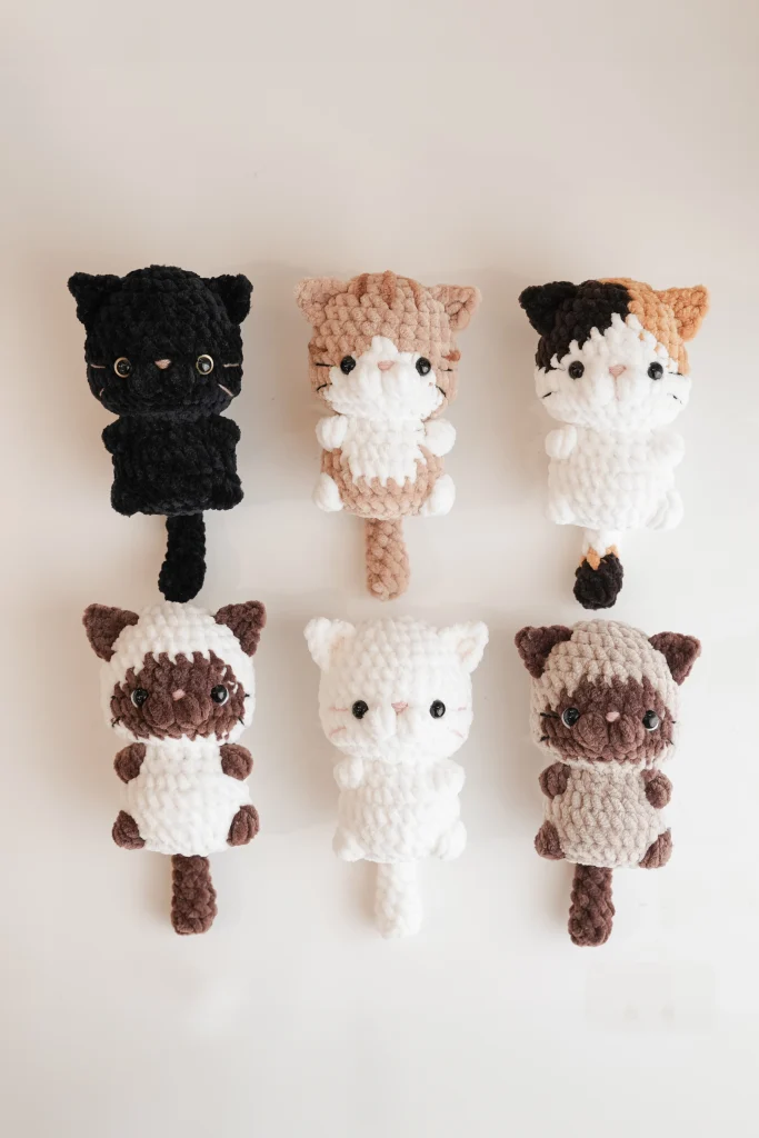 Bobble no sew animal amigurumi Green Frog Crochet cover