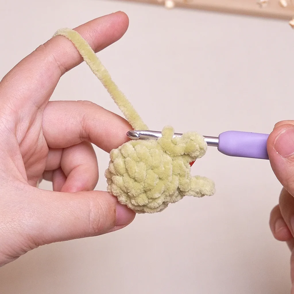 Free Crochet Pattern Cozy Cocoon for Caterpillar Amigurumi Greenfrogcrochet