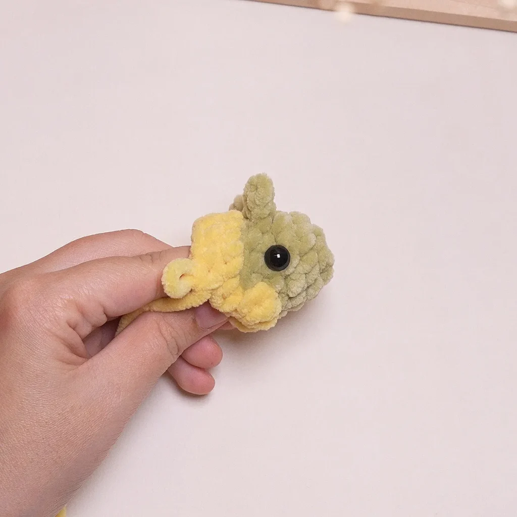 Free Crochet Pattern Cozy Cocoon for Caterpillar Amigurumi Greenfrogcrochet