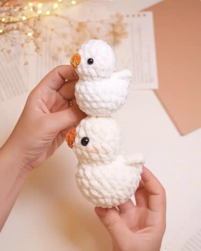 free no sew crochet pattern hatching gosling duckling rubber duck amigurumi